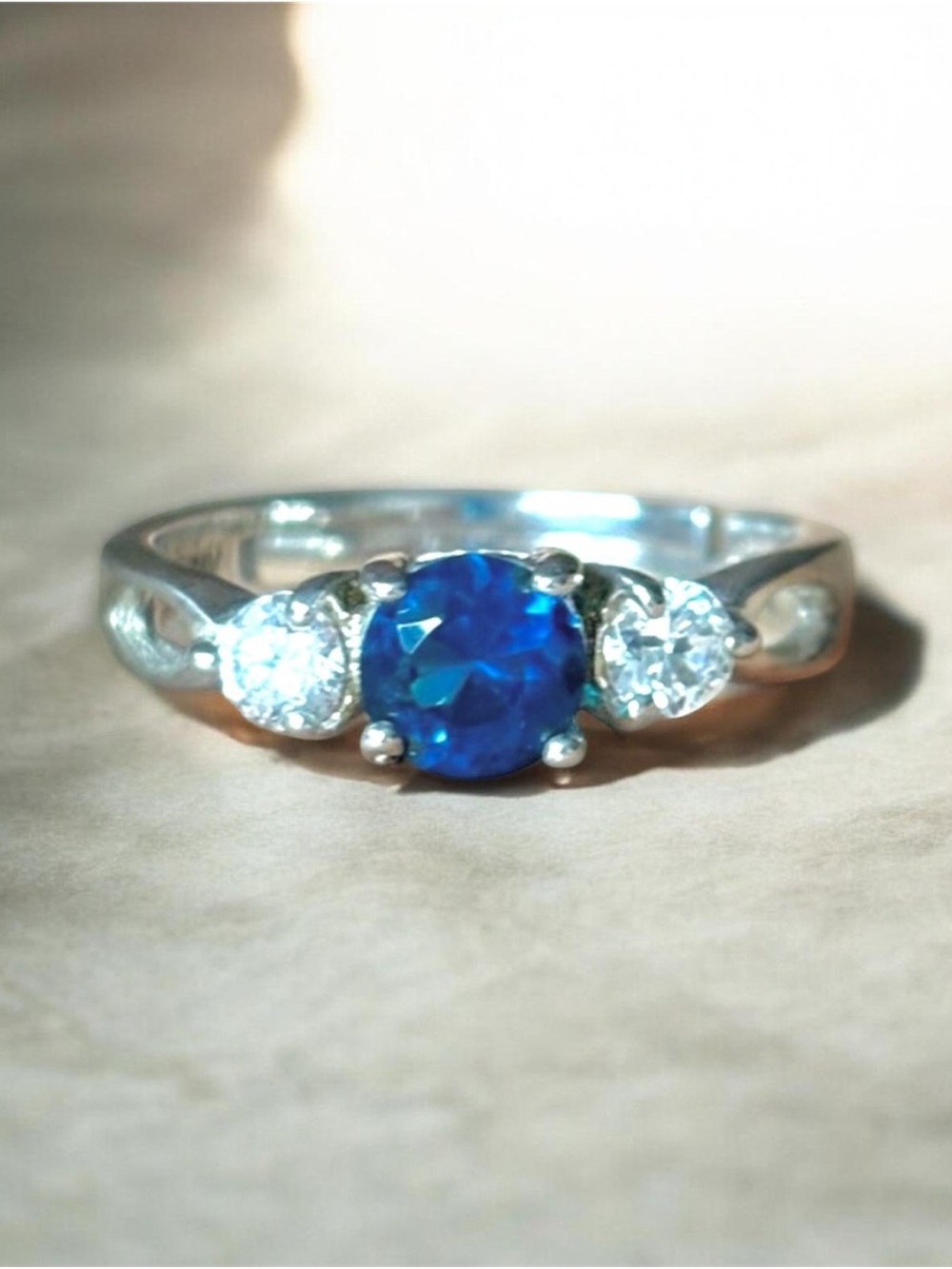 Avon Blue Sapphire Look CZ Cocktail Ring 925 Sterling Silver Size 6.5 NWOT